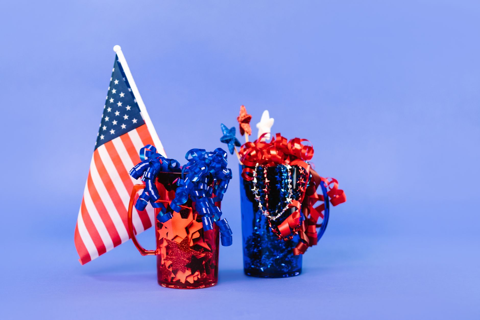 Red, white, and blue themed decor for American Independence Day celebration.